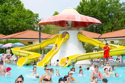 Camping Bella Italia in Peschiera del Garda — foto 6