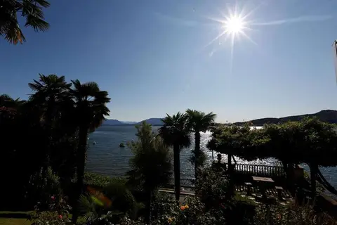 Hotel Villa Paradiso in Meina — foto 11