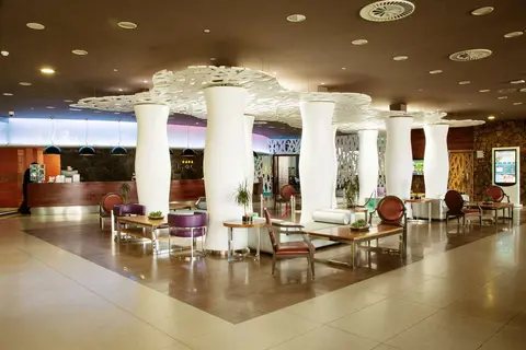 HD Beach Resort & Spa in Costa Teguise — foto 23
