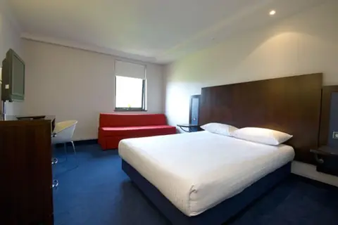 Britannia Edinburgh Hotel in Edinburgh — foto 17