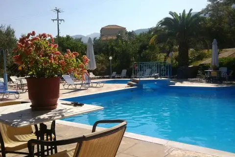 Appartementen Lassia in Πέτρα