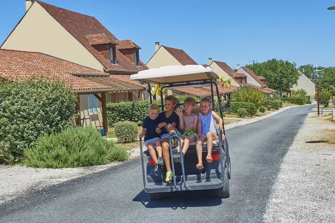 Vakantiepark Domaine De Lanzac foto 21