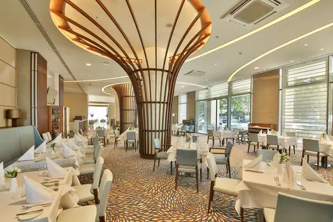 Maritim Hotel Paradise Blue Albena in Оброчище — foto 4