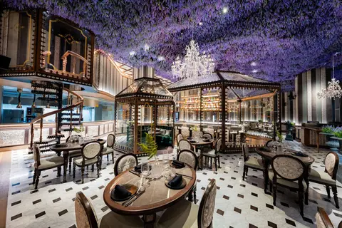 FIVE Luxe JBR in Five JBR — foto 29