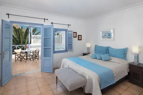 Meltemi Luxury Suites in Δημοτική Ενότητα Θήρας — foto 28