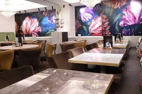 Golden Tulip Hotel Central foto 16