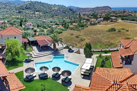 Yakinthos Garden in Skoutaros — foto 17