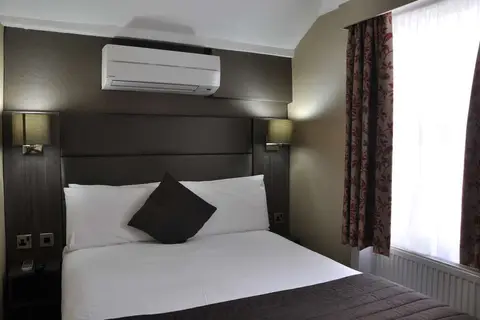 The Brunel Hotel in Londen — foto 8