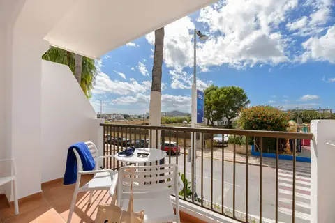 Vibra Bossa Flow Hotel in Platja d'en Bossa — foto 14
