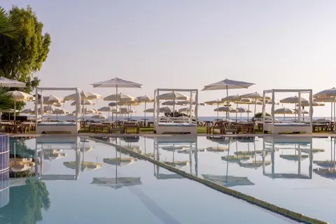Hotel Capo Bay in Paralimni — foto 2