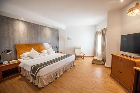 BM Beach Hotel in Ras Al Khaimah — foto 15