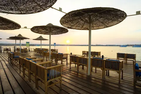 Stella Makadi Beach Resort & Spa in Andalus Restaurant, foto 47