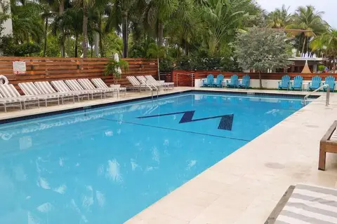 Marseilles Hotel in Miami Beach — foto 2
