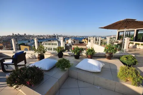 Neorion in İstanbul, foto 7