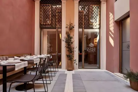 Domus Renier Boutique Hotel in Chania, foto 6