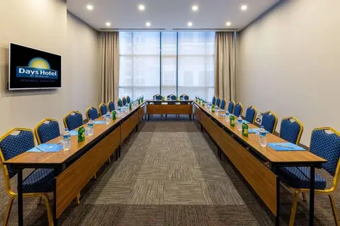 Days Inn & Suites by Wyndham Esenyurt in Fatih — foto 6