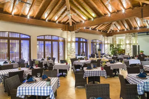Alexander The Great Beach Hotel in Paphos, foto 5