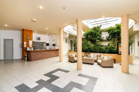 Sabina Hotel in Θεολόγος — foto 10