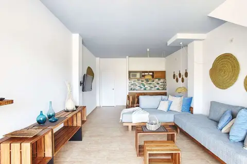 Castavi in Es Pujols — foto 29