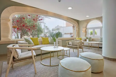 Universal Hotel Cabo Blanco in Colònia de Sant Jordi — foto 25