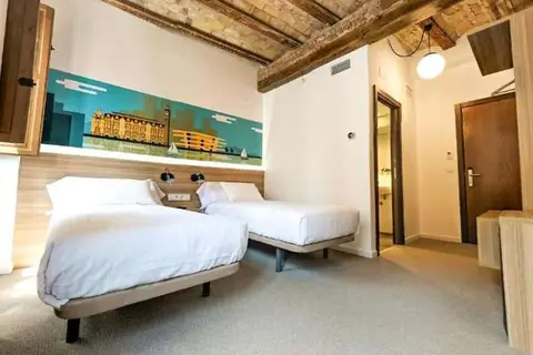 Original Domino House in Valencia — foto 2