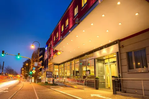 Essential by Dorint Hotel Köln-Junkersdorf in Keulen — foto 20