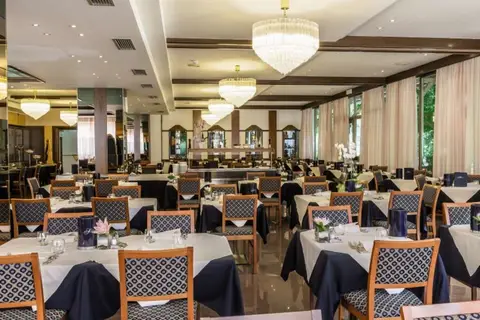 Hotel Al Sorriso in Levico Terme — foto 12