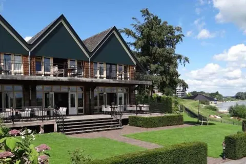 Villa Veertien foto 2