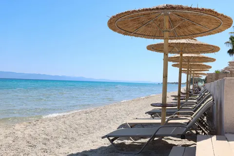 Nusa Suites & Villas in Pallini Municipal Unit — foto 25