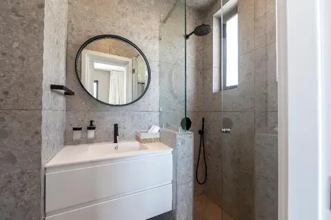 Chris Le Mare Gold Luxury Villa in Παραλίμνι — foto 4