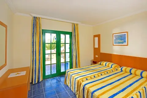 Hotel Mirador Papagayo by LIVVO in Yaiza — foto 5