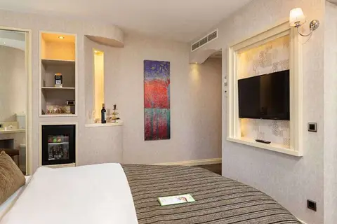Limak Eurasia Luxury Hotel in Fatih — foto 18