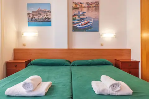 Apartaments Turistics Comte D'Empuries in Costa Brava — foto 11