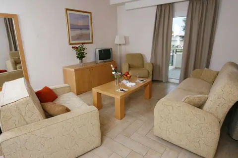 Hotel Poseidon Palace in Λεπτοκαρυά — foto 20