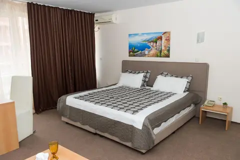 Central Hotel in Несебър — foto 18
