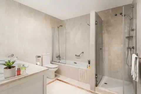 Colina del Paraiso in Benahavis — foto 22
