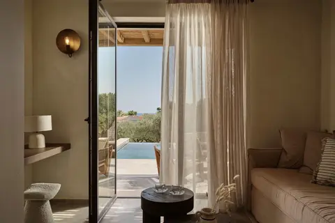 Pierros Verde Private Suites in Agios Sostis — foto 24