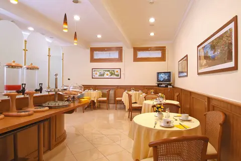 Buono Hotel in Napels, foto 5