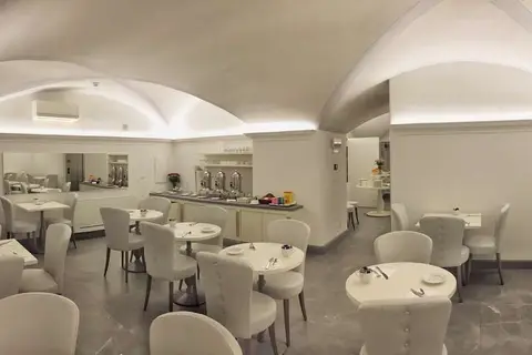Hotel Touring in Bologna — foto 7