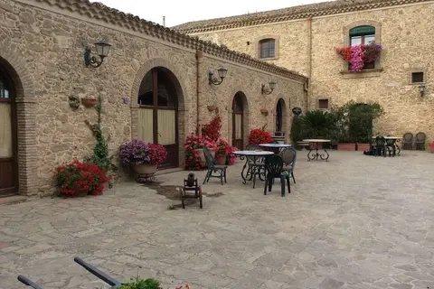 Agriturismo Gigliotto Sicilia in San Michele di Ganzaria — foto 7