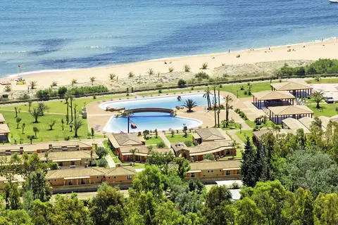 Garden Beach Hotel & Resort in Castiadas — foto 17