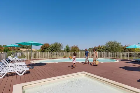 Village Flottant De Pressac in Pressac — foto 37