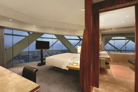 Andaz Capital Gate Abu Dhabi in Abu Dhabi — foto 24