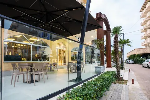 Sunset Hotel in Durres — foto 2
