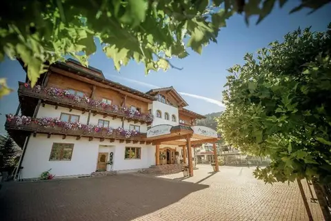 Hotel Montanara in Flachau — foto 11