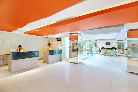 Harris Hotel & Residences Riverview Kuta in Kuta, Badung, Bali — foto 10