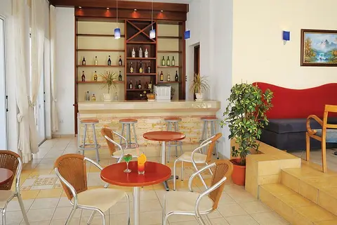 Petrosana Hotel Apts in Ayia Napa — foto 3