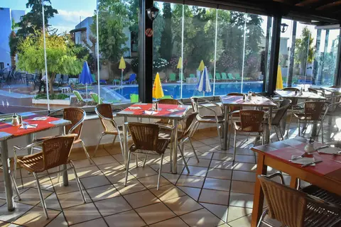 Club Lyda Hotel in Δημοτική Ενότητα Γουβών — foto 16