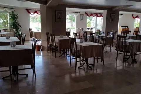Mountain View Hotel in Karaoğlanoğlu — foto 8