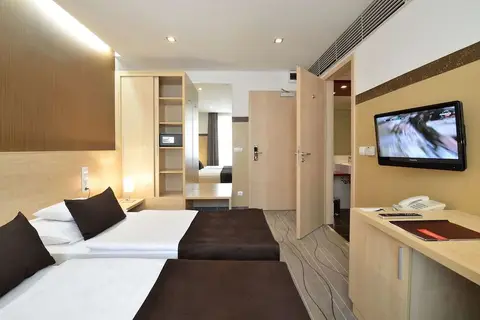 Promenade City Hotel Budapest in Boedapest — foto 13